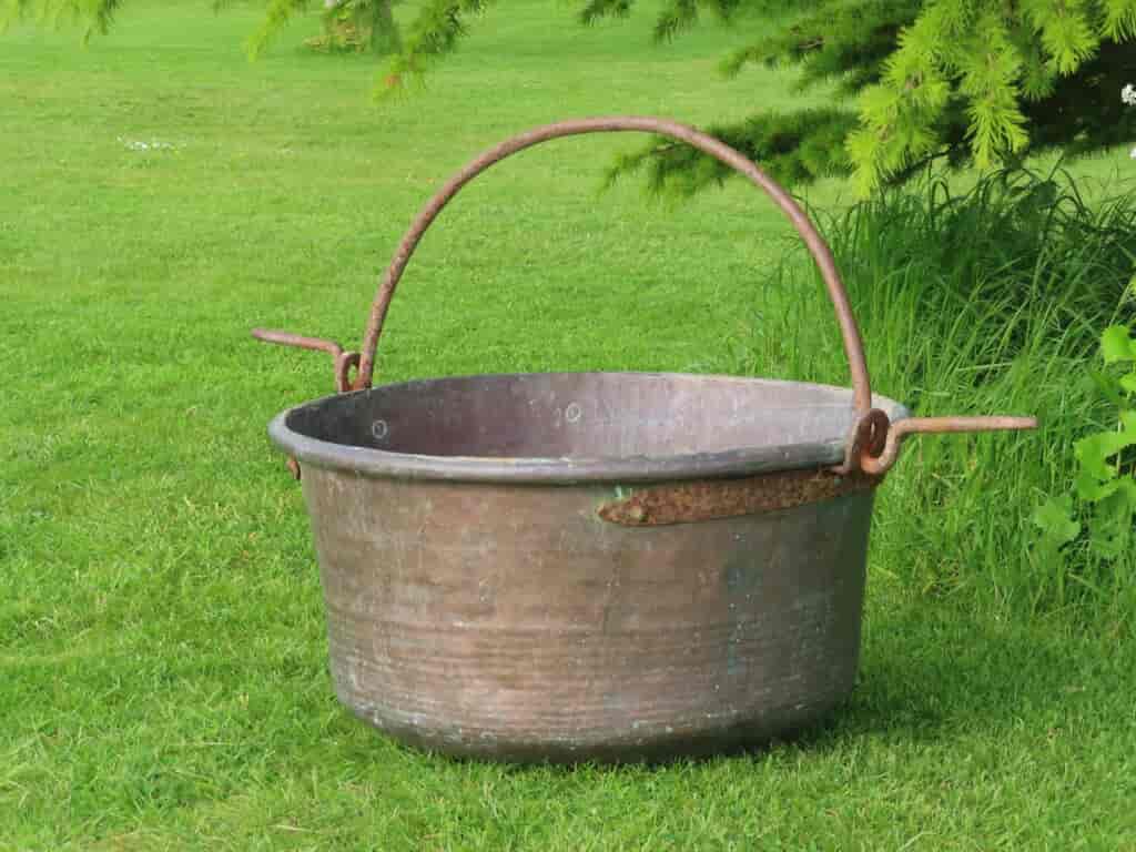 garden-antique-copper-pail