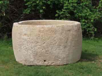 stone-garden-trough-large